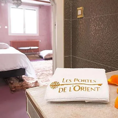 Les Portes De L'orient Riad