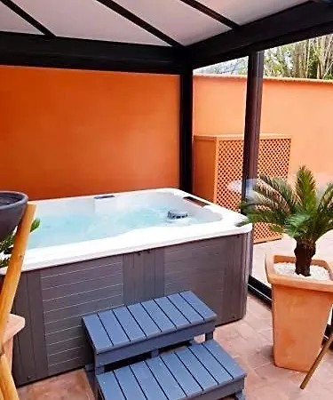 Riad Les Portes De L'orient 4*