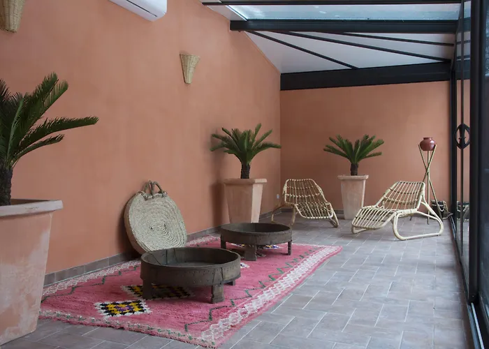 Les Portes De L'orient Tours