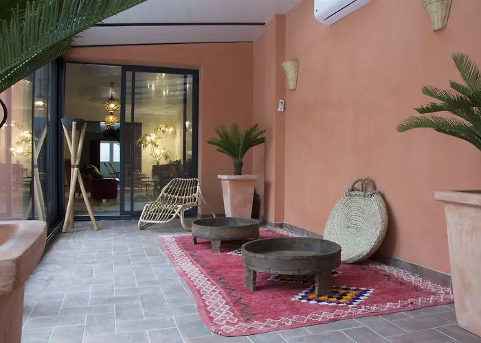 Riad Les Portes De L'orient Tours