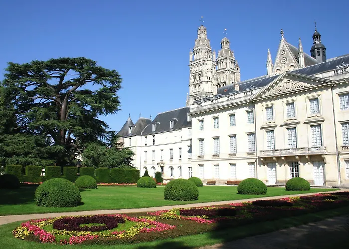 Les Portes De L'orient Riad Tours